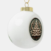 Kerstornament 2025 – Houtsnijstijl Keramische Bal Ornament (Links)