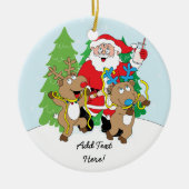 Kerstornament Santa & Reindeer personaliseren Keramisch Ornament (Voorkant)