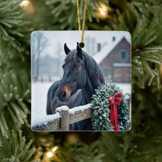 Kerstpaard met krans keramisch ornament (Boom)