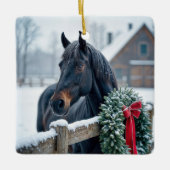 Kerstpaard met krans keramisch ornament (Voorkant)