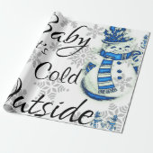 kerstpapier Baby dat buiten koud is Cadeaupapier (Uitgerold)