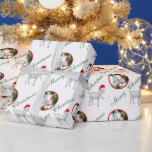 kerstpapier voor zonnesbrood en Baby Cadeaupapier<br><div class="desc">Schattig Saanen met haar Santa Hat en in de rode cirkel is een baby geit die de ornamenten op de boom ontdekt - geiten versieren dit zeer coole papier van de geitenliefhebber met kerstinpakken. Vrolijk Kerstmis die in groene manuscripttekst wordt geschreven - u kunt de tekst aanpassen als u wenst...</div>