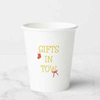 Kerstpapieren bekers met 'Gifts in Tow'