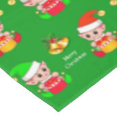 Kerstpatroon op groene tafelkleed (Gekanteld)