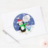 Kerstpinguïn en sneeuwblauw ronde sticker (Envelop)