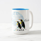Kerstpinguïn Igloo Candy Cane en Lichten Tweekleurige Koffiemok (Voorkant rechts)