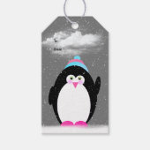 Kerstpinguïn in sneeuwvlokken cadeaulabel (Voorkant)