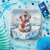 Kerstpinguïn in sneeuwvlokken papieren bordje (Feest)