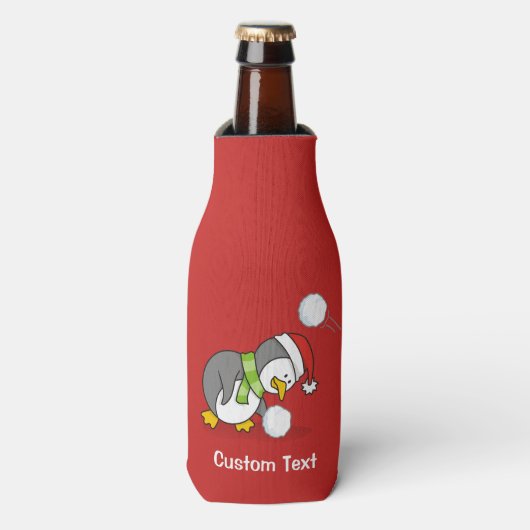 Kerstpinguïn krijgt sneeuwbal flesjeskoeler (Fles Voorkant)