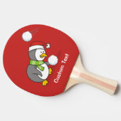 Kerstpinguïn krijgt sneeuwbal tafeltennisbatje (Zijkant)