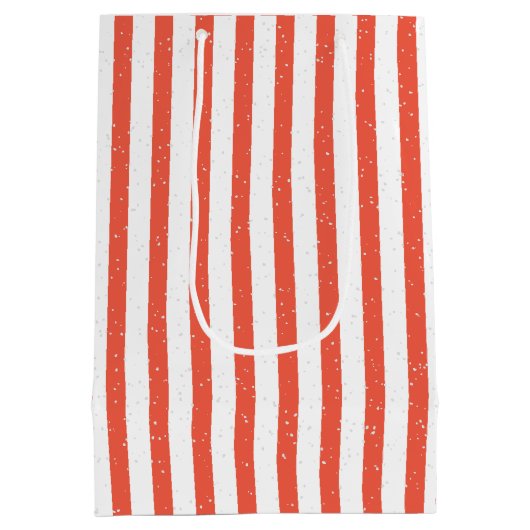 Kerstpinguïn met rode sjaal medium cadeauzakje (Achterkant)