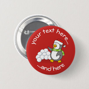Kerstpinguïn met sneeuwballen ronde button 5,7 cm
