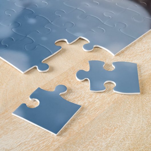 Kerstpuppy in de sneeuw op een winterdag legpuzzel (Zijkant)