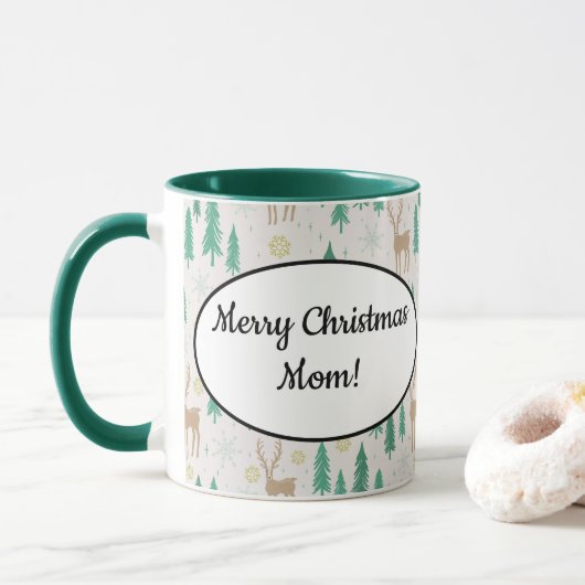 Kerstrender in het Evergreen Winter Forest Mok (Met donut)