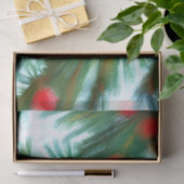 kerstrode bessen op groene lijnen tissuepapier (Geschenk)