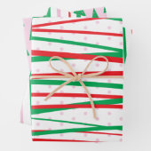 kerstrode roze groene moderne strepen inpakpapier vel (In situ)