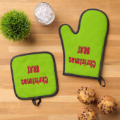 Kerstrood en brat groen ovenwant & pannenlap set (Top down)