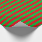 Kerstrood en groen gestreept cadeaupapier (Hoek)