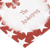 Kerstrood met witte sterren en familienaam korte tafelloper (Hoek)