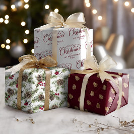 Kerstscript Rustic Pine Cones gepersonaliseerd Inpakpapier Vel