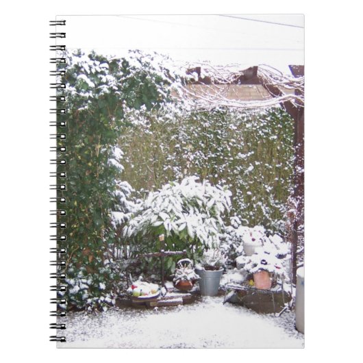 Kerstseizoen, sneeuw in de tuin notitieboek (Voorkant)