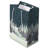 Kerstskiloper in winterdennen medium cadeauzakje (Achterkant Gekanteld)
