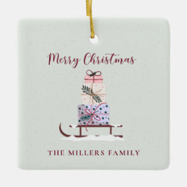 Kerstslee vol met cadeaus, lichtgroen keramisch ornament