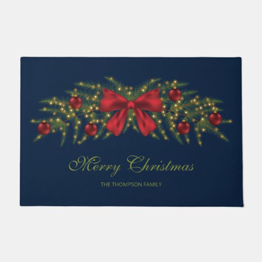 Kerstslinger met een rode strik en ornamenten deurmat (Voorkant)