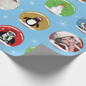 kerstsneeuw Wereldbol Aangepast fotosjabloon Cadeaupapier (Hoek)
