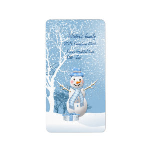 Kerstsneeuwman en label voor bomen