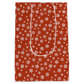 Kerstsneeuwvlokken rode en witte tas medium cadeauzakje (Achterkant)