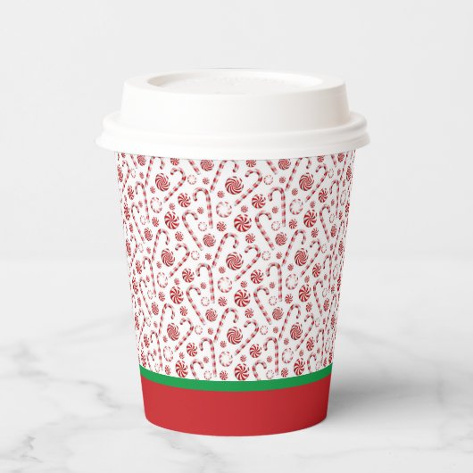 kerstsnoeprietten papieren bekers (Links)