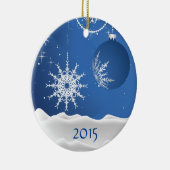 Kerstsnowflake & Ball-versiering Naam toevoegen Keramisch Ornament (Rechts)