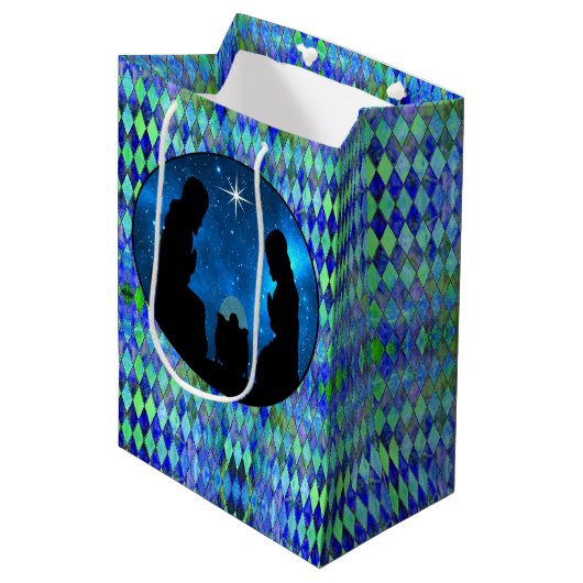 Kerststal Medium Cadeauzakje (Voorkant Gekanteld)