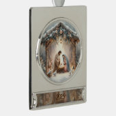 Kerststal Scene met Winterbloemen Kaart Verzilverd Banner Ornament (Rechts)