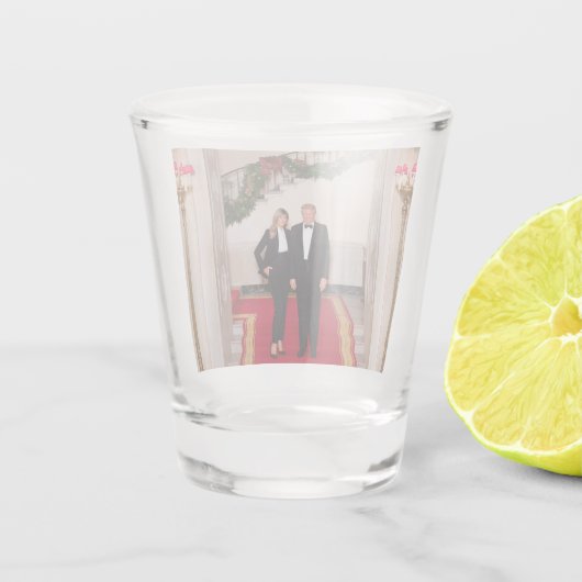 Kerststappen President Donald Trump & Melania Shot Glas (Achterkant)