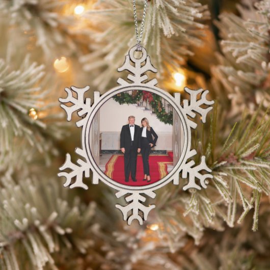 Kerststappen President Donald Trump & Melania Tin Sneeuwvlok Ornament (Boom)