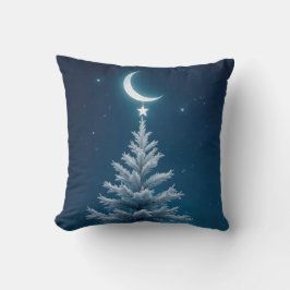 Kerstster bungelt van een halve maan kussen