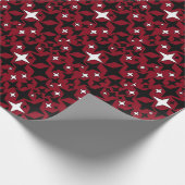 Kerststerren Zwart wit met rode achtergrond Cadeaupapier (Hoek)