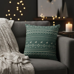 Kerstsweater met herten, sparren en diamanten groe kussen