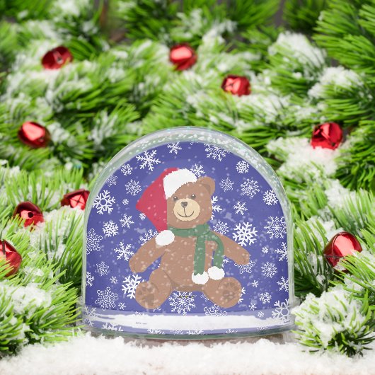 Kerstteddybeer met sneeuwvlokken sneeuwbol (Kerstmis)