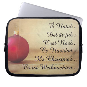 Kerstthema met kerstbal laptop sleeve