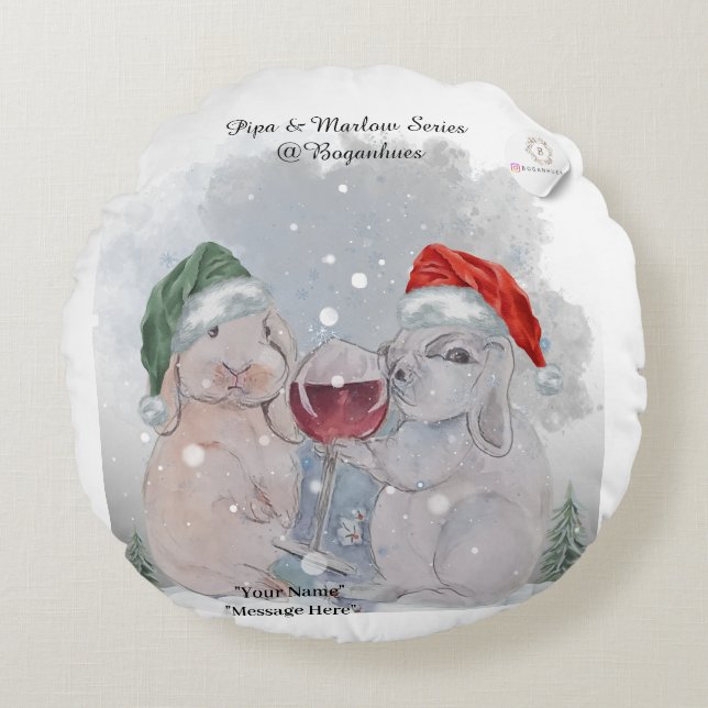 Kerstthema Pipa & Marlow print Rond Kussen (Voorkant)