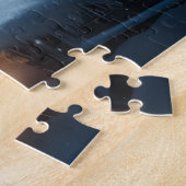 Kersttrein dat versierde berghut passeert legpuzzel (Zijkant)