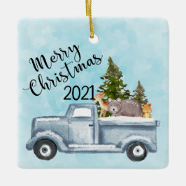 Kersttruck met pijnbomen en bosdieren keramisch ornament