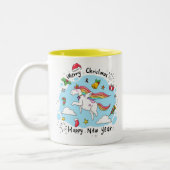 KerstUnicorn Doodle Yellow Tweekleurige Koffiemok (Links)