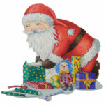 Kerstvader en cadeaus Fotosculptuur Fotobeeldje Ornament<br><div class="desc">Deze originele versierige fotobeeldvormende versiering heeft een afbeelding van kerstcadeautjes om in zijn zak voor de kerstdagbezorging te verpakken. Het afbeelding is gemaakt van een originele schilderij van de waterverf en maakt een mooie feestelijke siersoort voor de boom, waar iedereen die van de schattige en traditionele kant van het kerstseizoen...</div>