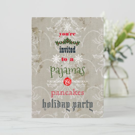 Kerstvakantiepyjama's & pannenkoeken familiefeest kaart (Staand voorkant)