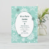 Kerstverjaardagsfeest met winters sneeuwvlokken kaart (Staand voorkant)