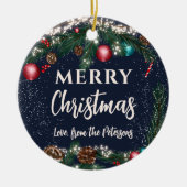 Kerstverlichting dennentakken sneeuwblauw foto keramisch ornament (Voorkant)